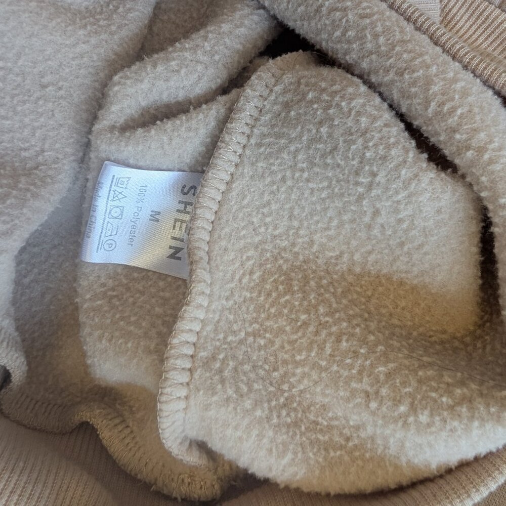 Shein Women's M Sweatshirt Tan "MAMA" - Picture 5 of 5